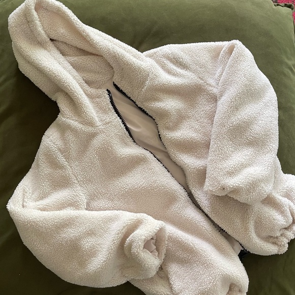 Koolaburra Jackets & Blazers - Kookaburra reversible jacket white